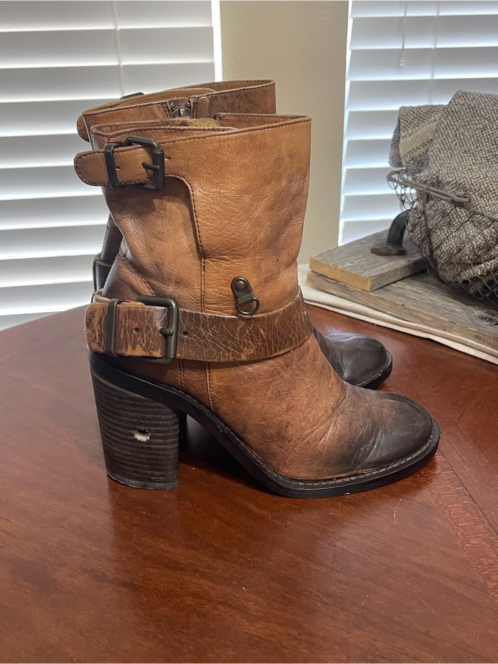 Vince Camuto Silas Calf Leather Boots Brandy